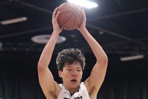 开云APP-队记:杨瀚森展示了得分&盖帽&传球 夏联好久没有这样的大个子了