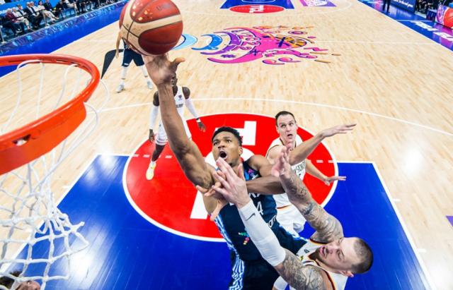 开云体育官网-【欧锦赛八强战报】德国送字母出局 西班牙逆转芬兰