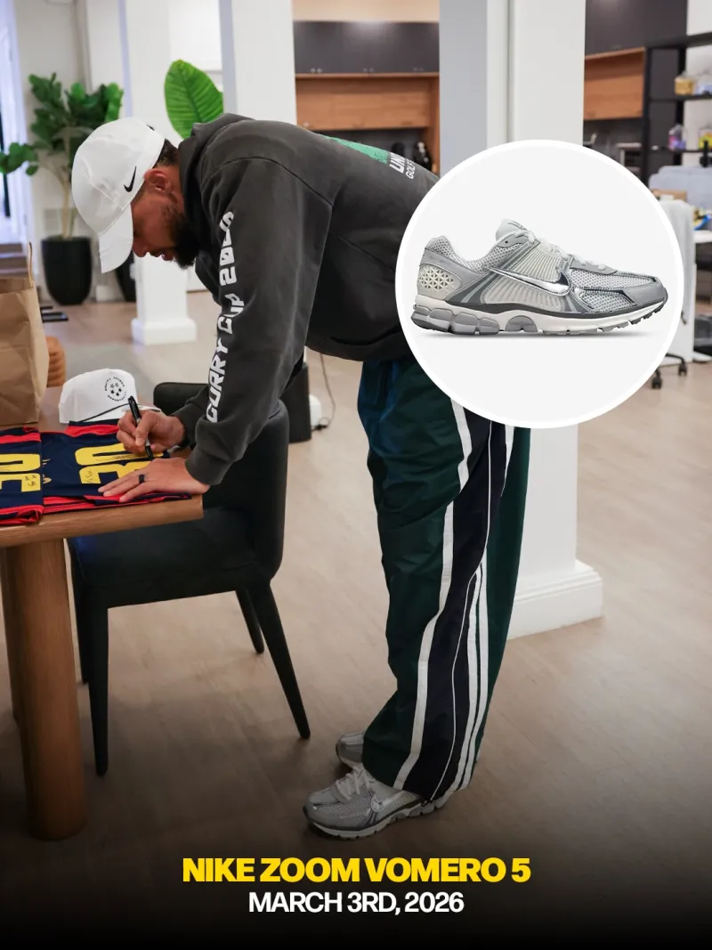 开云APP-库里商业品牌ThirtyInk盘点库里近期在场下穿着的多款式球鞋