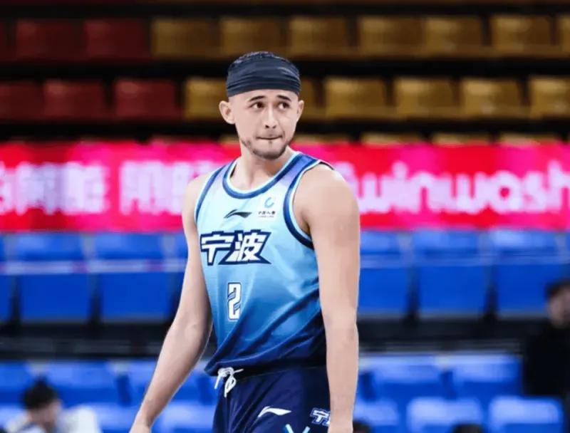 开云体育下载-CBA潜力赛:卡米然10分&彰华非9分,宁波23-18战胜广州