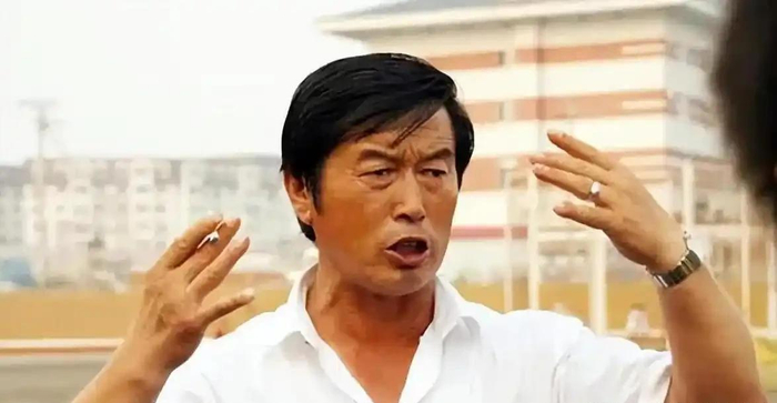 开云体育下载-“体坛败类”马俊仁有多狠?逼队员集体切阑尾,还亲自为女队员打禁药|马家军|世界大学生运动会|曲云霞|田径比赛|藏獒_新浪体育_新浪新闻